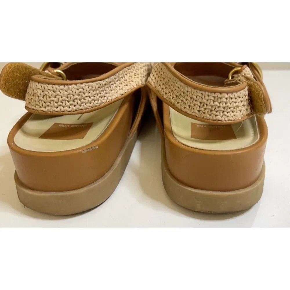 Dolce Vita Starla sandals. Size 8.5(W).